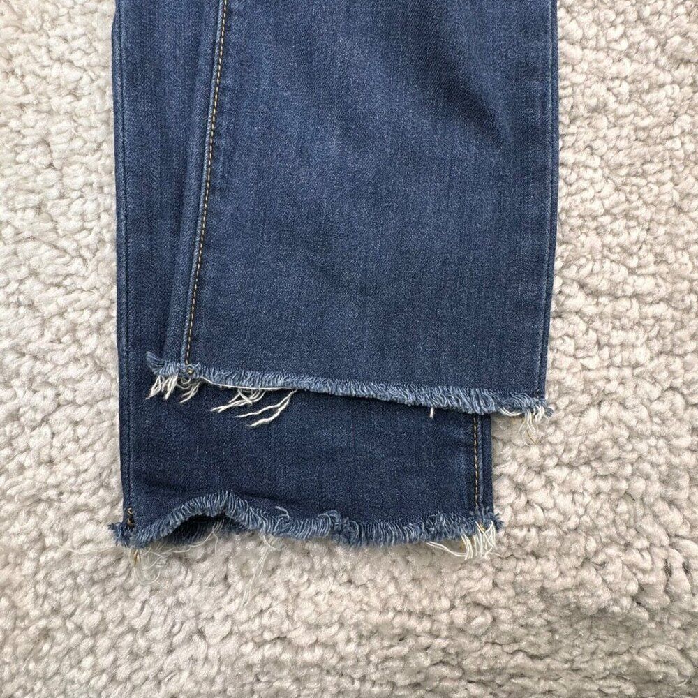 Cabi Slim Boyfriend Distressed Jean Raw Hem - Picture 5 of 9